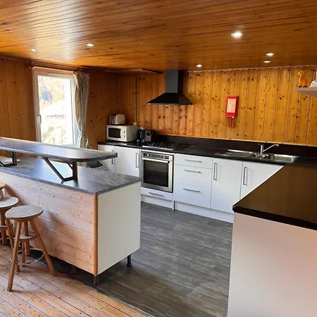 Nash Apartman *